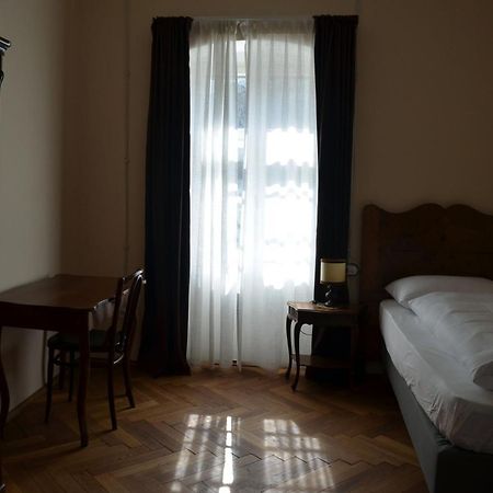 Villa Iolanda Merano Exteriör bild